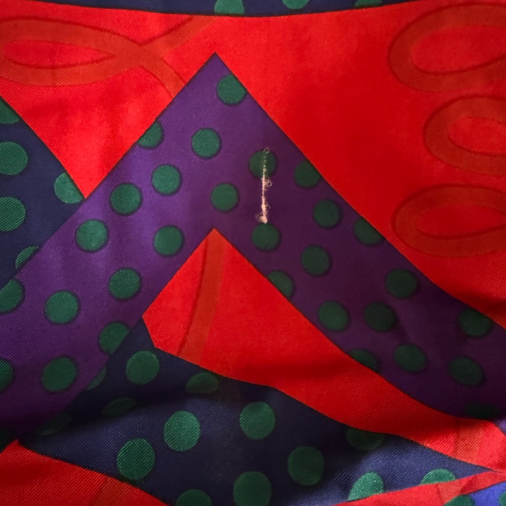 Perry Ellis Red and Blue Patterned Scarf - Picture 6 of 6